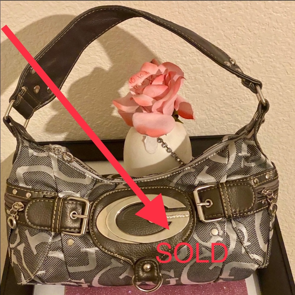 “GUESS” Small Hand Bag